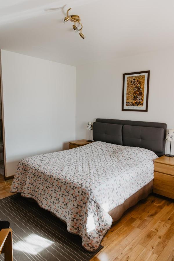 Hotel Les Charmilles De Mormal Landrecies Экстерьер фото